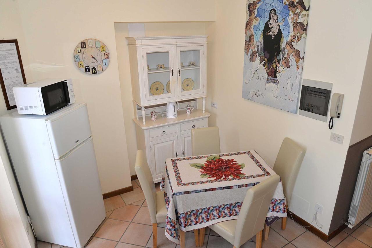 Camere Paolo Assisi Buitenkant foto