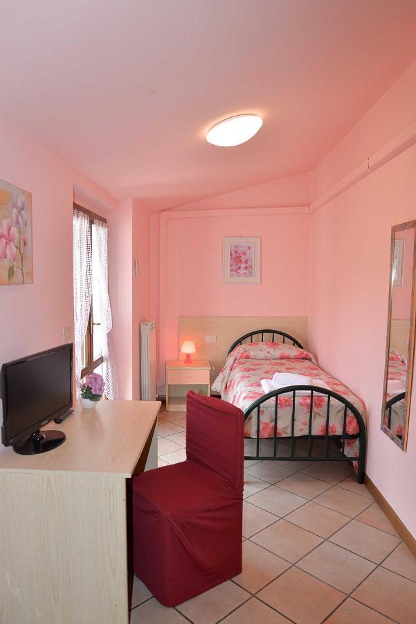 Camere Paolo Assisi Buitenkant foto
